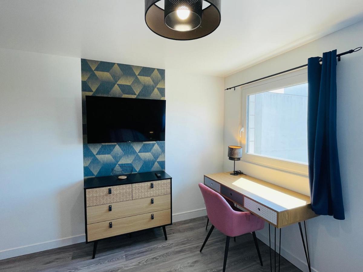 Studio 2 Spacieux Et Lumineux A La Gare De 로리앙 외부 사진
